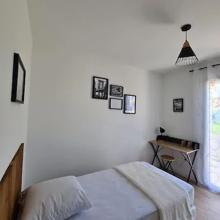 La Couzinette 3km Du Parc Puy Du Fou * Les Épesses