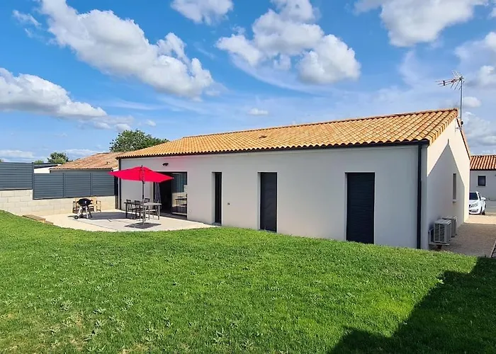 펜션 La Couzinette 3km Du Parc Puy Du Fou *