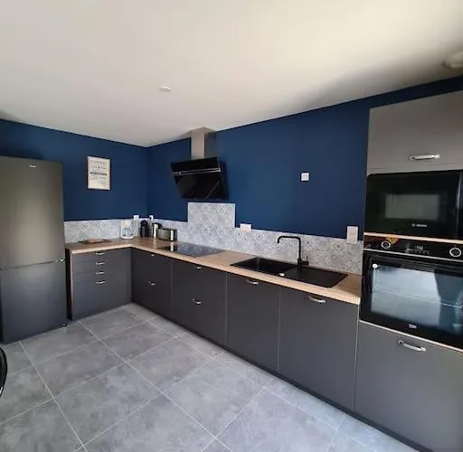 펜션 La Couzinette 3km Du Parc Puy Du Fou Les Épesses