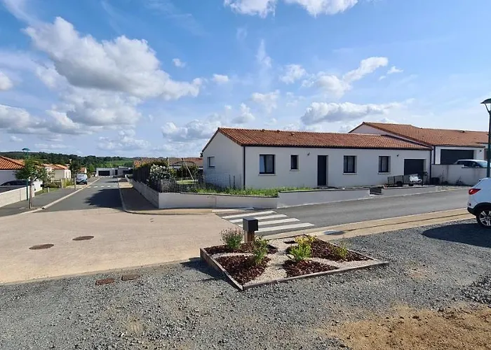 La Couzinette 3km Du Parc Puy Du Fou *