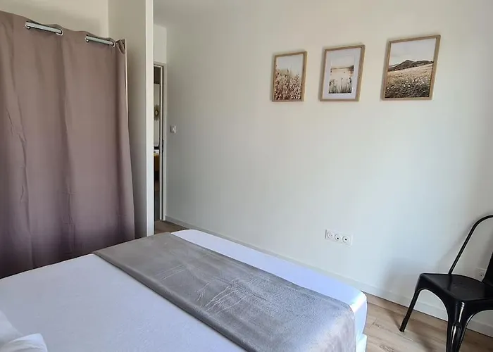 La Couzinette 3km Du Parc Puy Du Fou