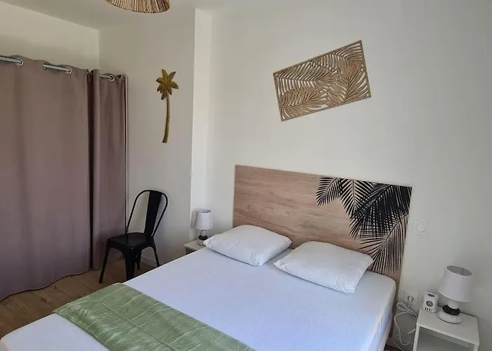 펜션 La Couzinette 3km Du Parc Puy Du Fou Les Épesses